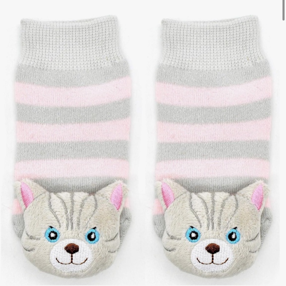 New 😻 Gray Cat Boogie Toes Rattle Socks